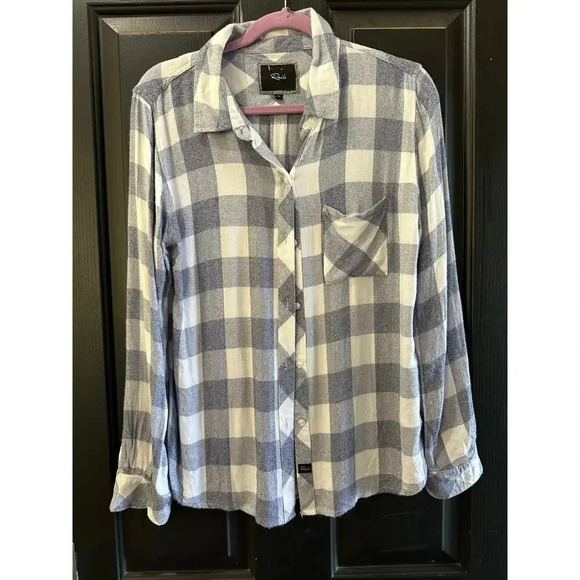 Rails Hunter Plaid 100% Rayon Flannel Button Up Top Size Medium - Picture 1 of 7